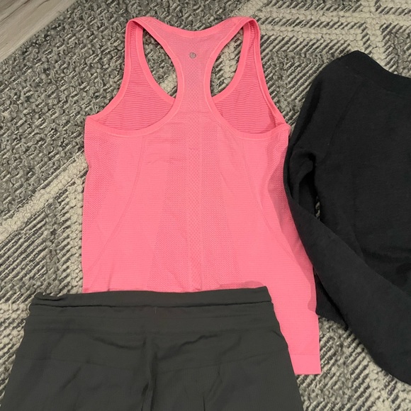 Lululemon size 6 - Picture 8 of 14